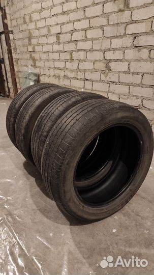 Yokohama BluEarth E70BZ 215/55 R17 94V