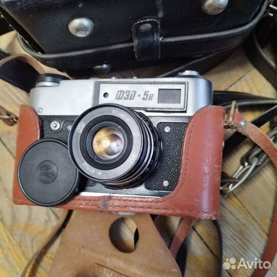 Фотовспышка СССР, фэд 5в, чайка 3, смена symbol