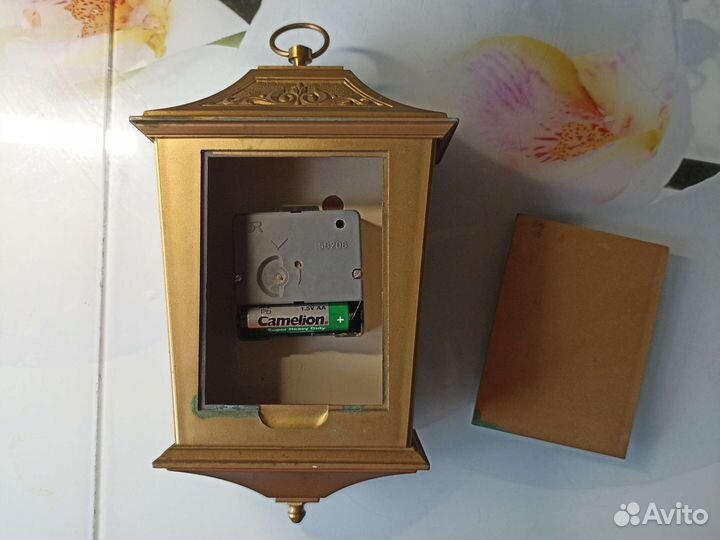 Часы Янтарь настенные