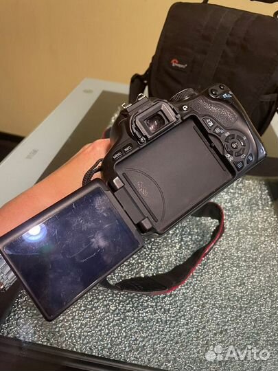 Зеркальный фотоаппарат canon eos 600 d 18-135 kit