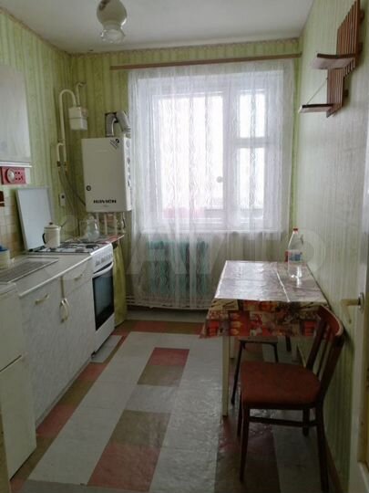 2-к. квартира, 52 м², 2/3 эт.