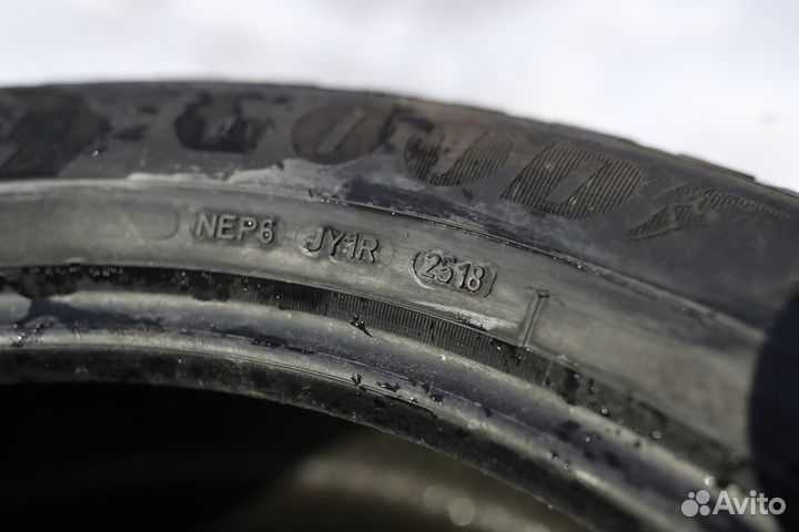 Goodyear UltraGrip Ice Arctic SUV 255/55 R19 111T