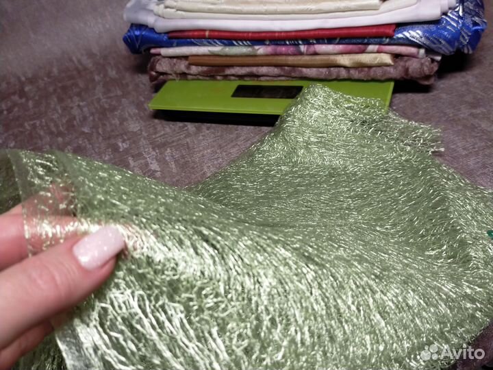 Кусочки, лоскуты интерьерных тканей / 1,7 кг