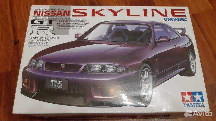 Сборная модель Nissan Skyline GT-R R33 Tamiya 1:24