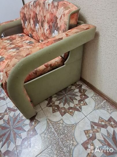 Продам диван бу