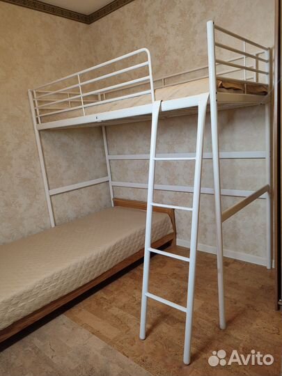 Кровать-чердак икеа свэрта 90х200см