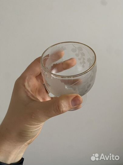 Рюмка и бокал