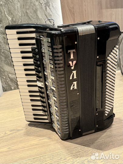 Продам аккордеон «Тула»
