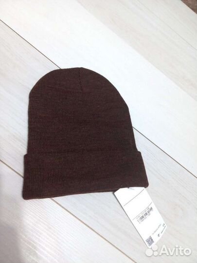 Новая шапка мужская или подростковая Германия