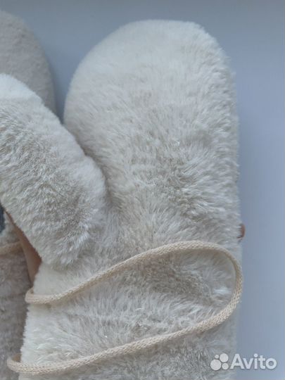 Варежки женские shein