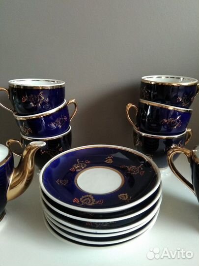 Сервиз Калинка, Довбыш