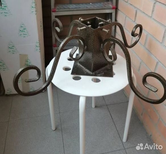 Подставка для елки