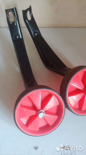 Дополнительные колеса для детского велосипеда