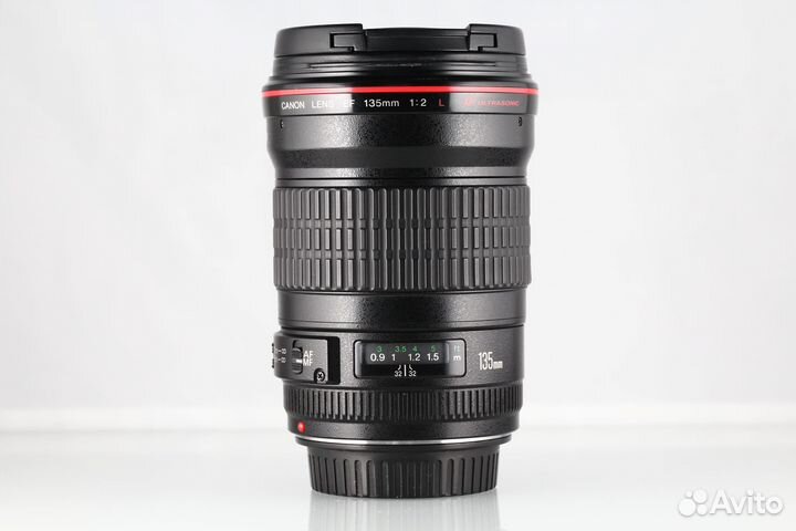 Canon EF 135mm f/2L USM