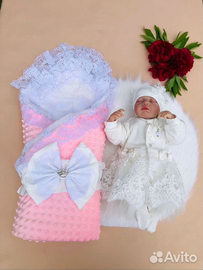 Конверт на выписку для девочки с костюмом