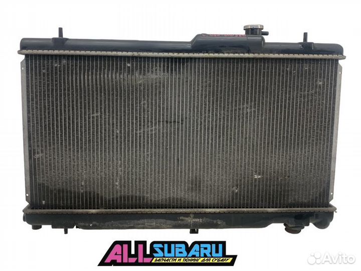 Радиатор охлаждения двигателя Subaru Forester GGA