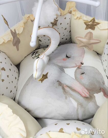 Комплект в детскую кроватку