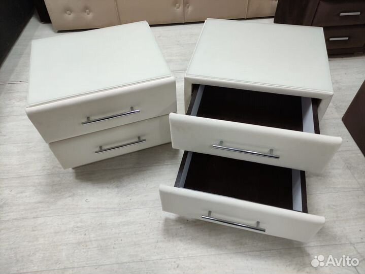 Прикроватные тумбочки