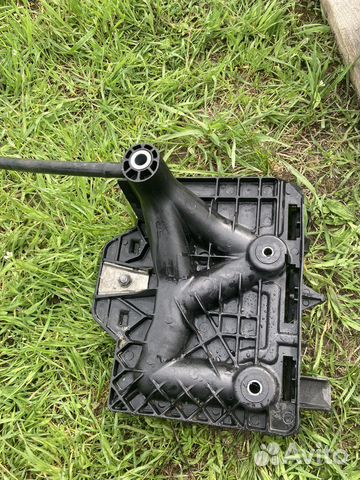 Площадка под акб Skoda rapid 1