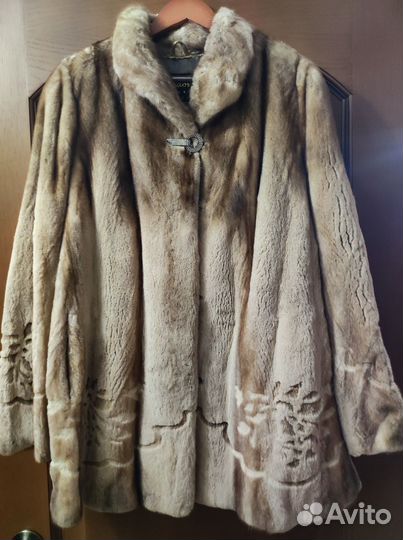 Продам норковую шубу
