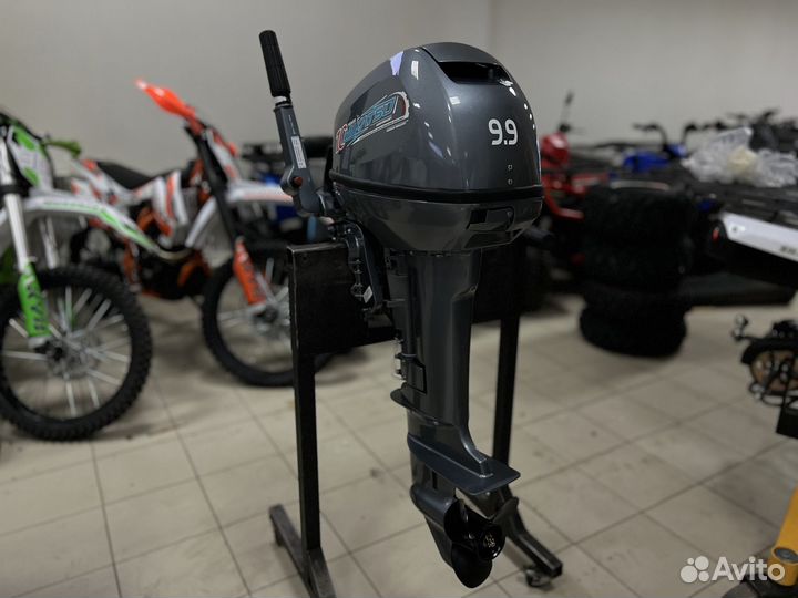 Лодочный мотор Mikatsu (Микатсу) M9.9FHS витринный