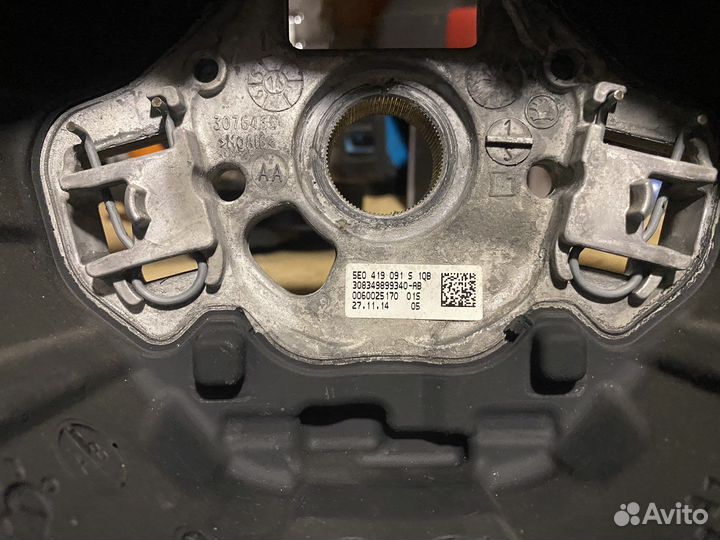 Руль шкода октавиа 2014-2017