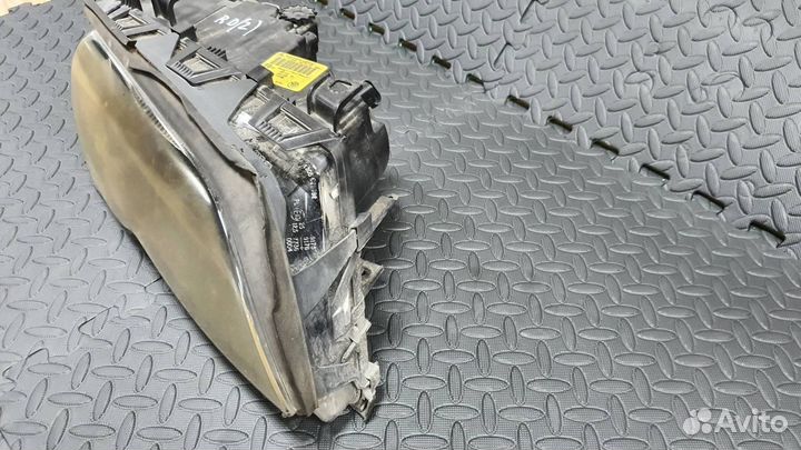 Фара правая BMW E46