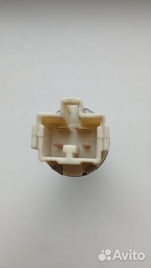 Концевик стоп сигнала