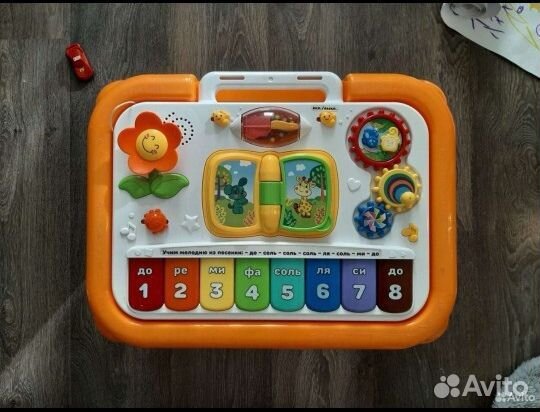 Развивающий стол Жирафики