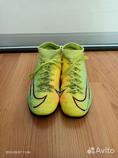 Футбольные бутсы 38 размер nike