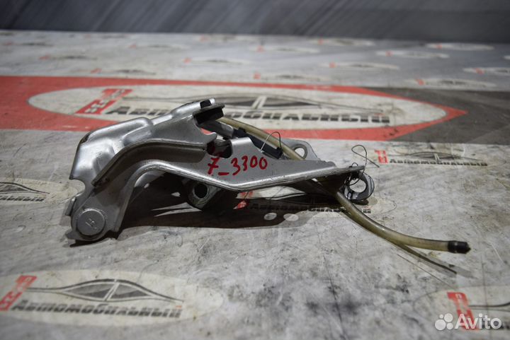 Петля капота c Toyota Mark X GRX120 4GR-FSE