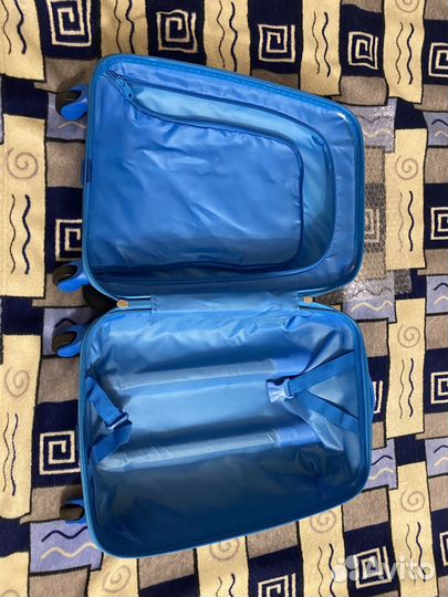 Чемодан на колесах детский бу