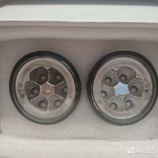 Противотуманные фары с анг. глазками Toyota Aqua