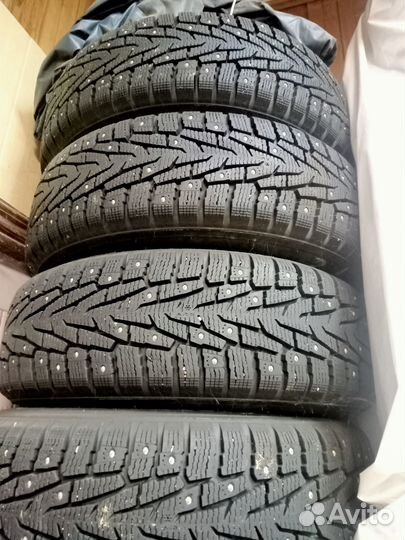 Nokian Tyres Nordman 7 SUV 215/70 R16