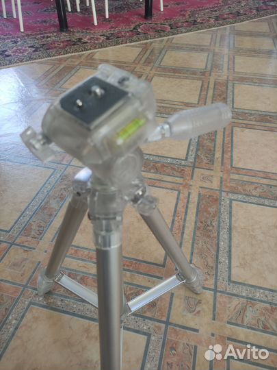 Штатив для фотоаппарата