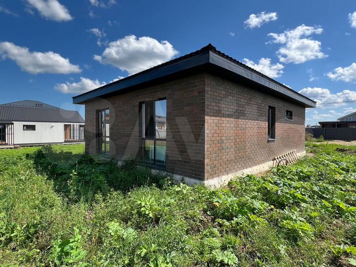 Дом 77 м² на участке 6 сот.