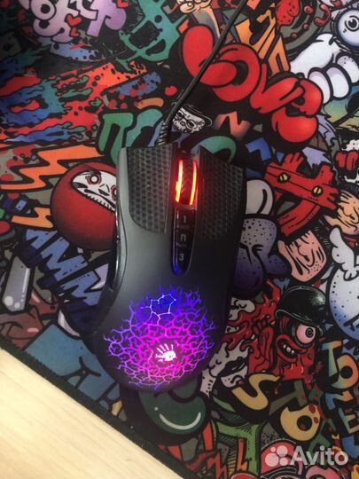 Игровая клавиатура и мышь bloody