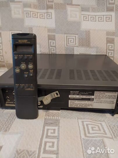 Видеомагнитофон sharp