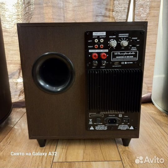 Комплект акустики 5.1 Warfedale(10 серия)