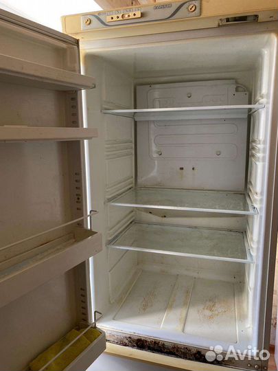 Холодильник