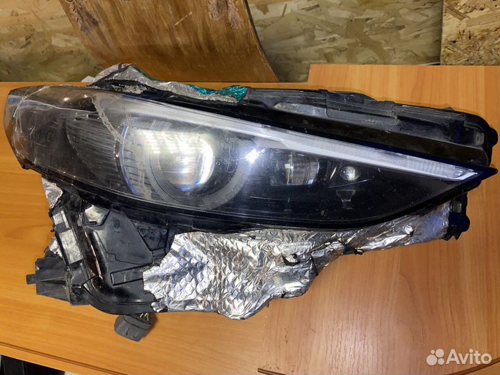 Фара правая full led Mazda 3 bp 2019