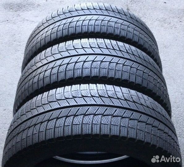 Michelin X-Ice XI3 235/45 R18