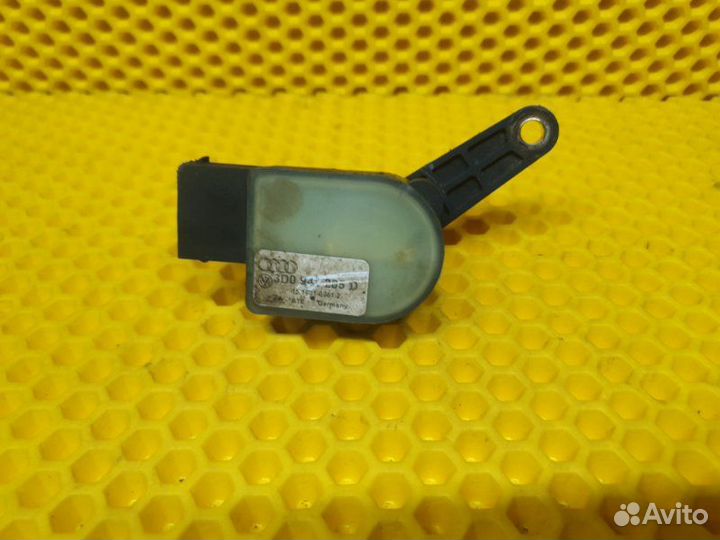 Датчик дорожного просвета передний Volkswagen
