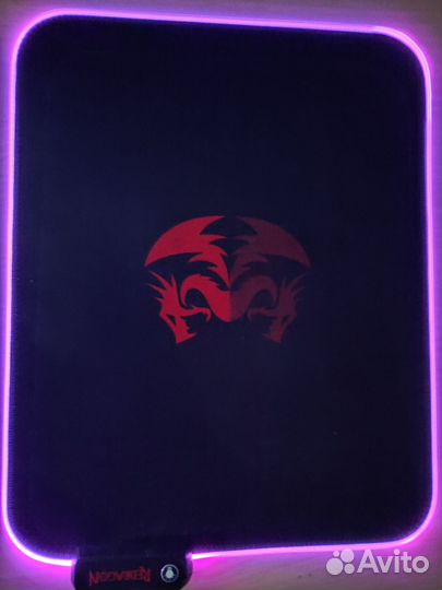 Продам коврик redragon
