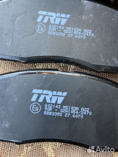 Тормозные колодки TRW