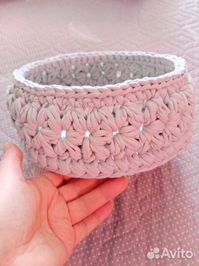 Корзина вязаная