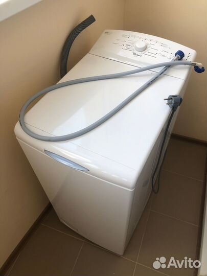 Стиральная машинка Whirlpool AWE 6316/1 5.5 кг