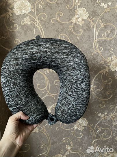 Подушка в самолет