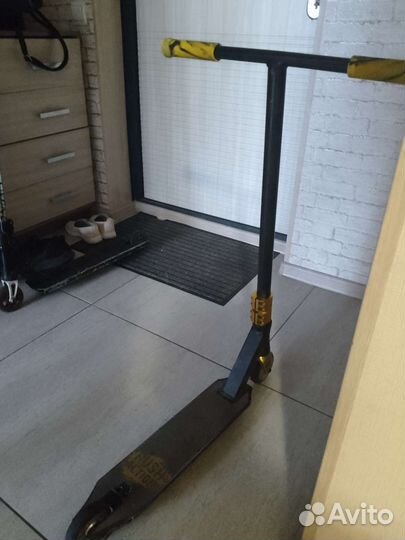 Трюковой самокат