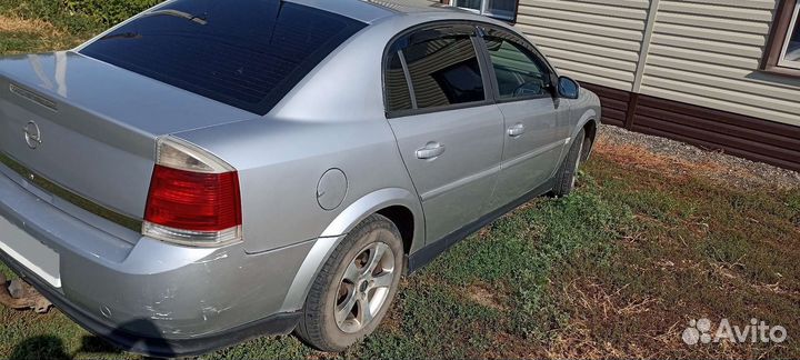 Opel Vectra 1.8 МТ, 2003, 320 000 км